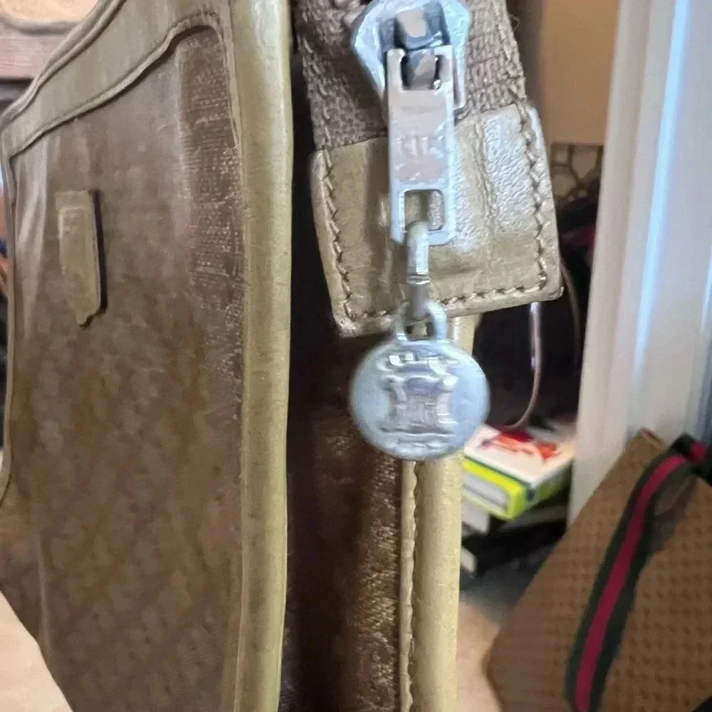 Celine Vintage Clutch - Picture 7 of 8